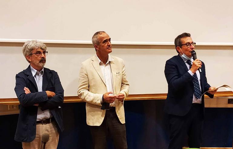 I direttori di MAPS, Alessandro Zotti e BCA, Bruno Cozzi assieme al Magnifico Rettore, il Prof. Rosario Rizzuto